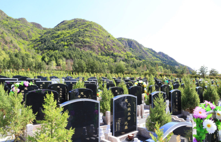 东川公墓存在的实质意义和功能